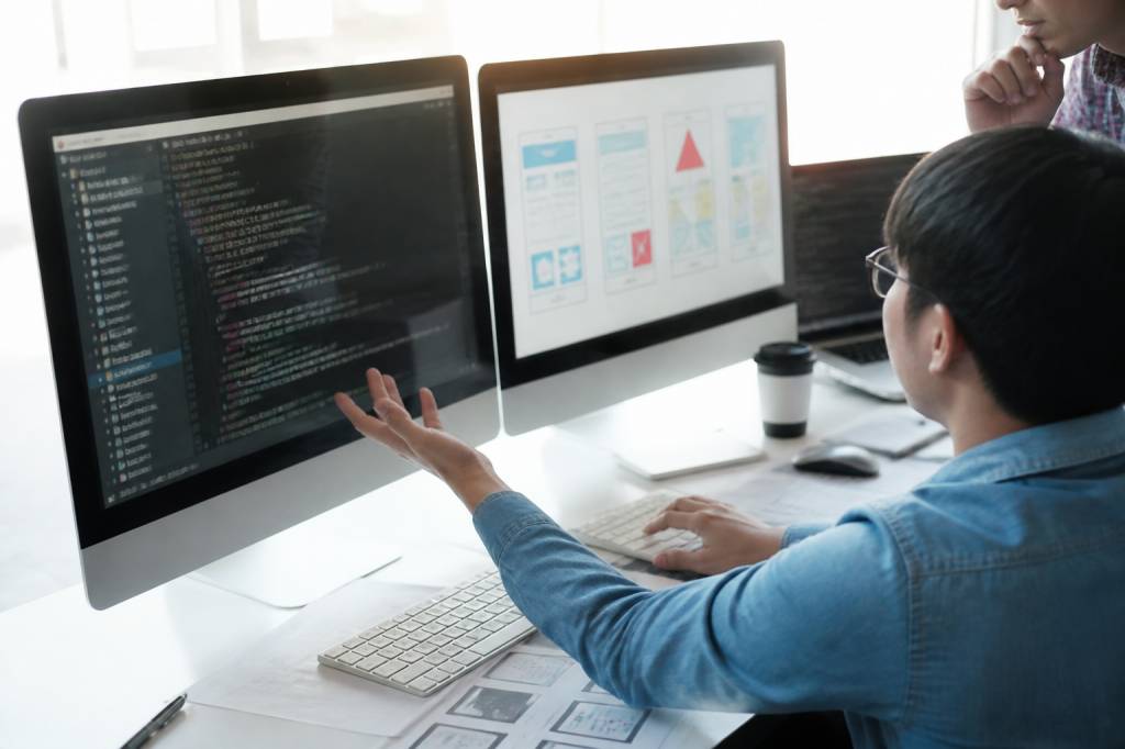 À quoi sert le CSS pour améliorer le design et l’expérience utilisateur d’un site web ?